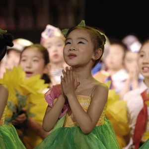 叶进舞蹈摄影 《儿童节快乐》组图