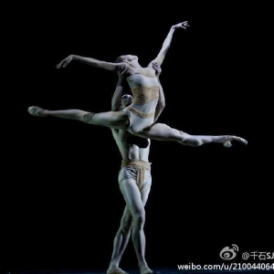 上海舞蹈新人新作展演《祭》组图