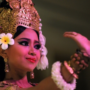 柬埔寨的古老传统舞蹈 组图欣赏