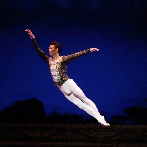 中芭8月30日《天鹅湖》演出精彩剧照