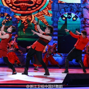 【中国好舞蹈 视频】四英雄组合 不同风格街舞大融合