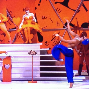 英国皇家歌剧院芭蕾舞剧《爱丽丝漫游仙境》剧照组图