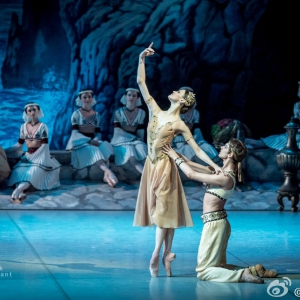 米哈伊洛夫斯基剧院《海盗》精彩高清剧照