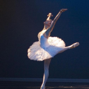 探索芭蕾初学者有效的外开训练方法