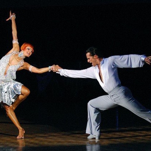 伦巴舞蹈简介与学习注意事项