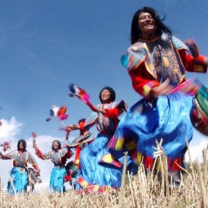 达孜卓舞 起源于“卓债”的舞步