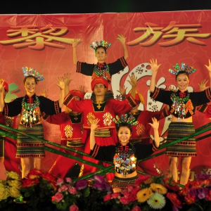 黎族舞蹈编入学校健身操