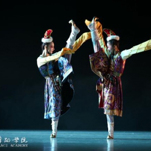 《大美不言·寻根述祖谱华风》12个汉唐舞蹈精彩上演