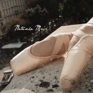 维也纳国家芭蕾舞团的小美女Natascha Mair的高清小短片