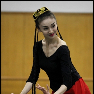 【高校期末舞蹈考试】解放军艺术学院舞蹈学本科12级专业课考试