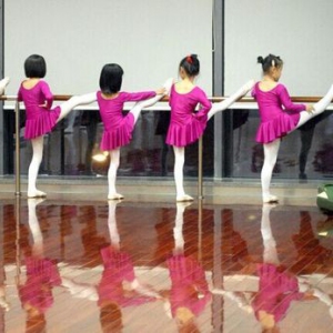 宝宝学习舞蹈真的是越早越好吗？