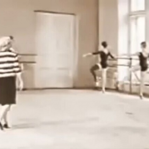 前苏联时期的芭蕾纪录片资料 瓦岗诺娃的小明星们（视频）