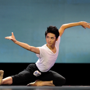 关于男孩子学舞蹈要调整角度看问题