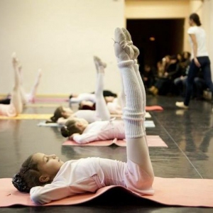 舞蹈教师观点：芭蕾课基训的一些基本要求