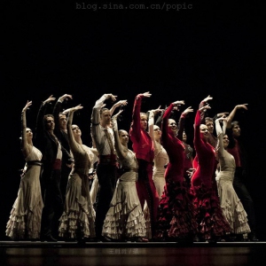 舞蹈编排教学|群舞的创作技法与训练