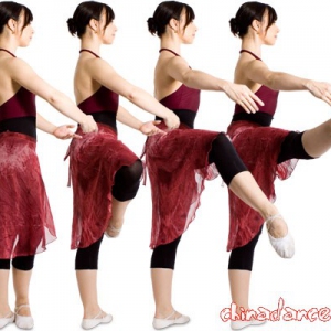 旁抬腿的正确示意图