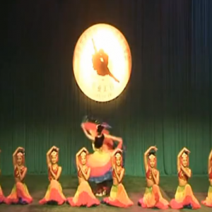 【视频】女子彝族群舞《摆裙》舞蹈欣赏