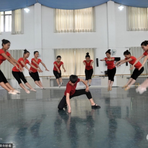 【毕业照】山东聊城大学音乐学院舞蹈专业青春动人