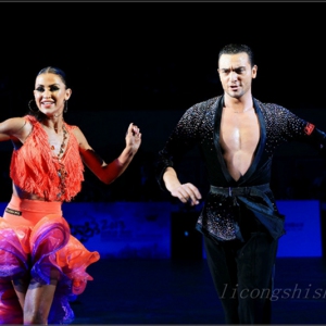 跳国标舞时需要遵从的礼节有哪些？