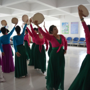 吉林延吉白山社区请专业舞蹈老师教居民跳舞