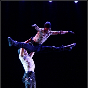 【每日一舞】男子当代舞蹈《魔鬼日》遇敌杀敌！遇魔杀魔！