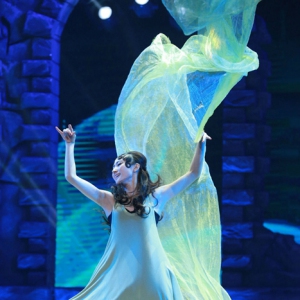 【每日一舞】经典唯美女子独舞《风》那么美那么柔，令人飘飘欲仙！