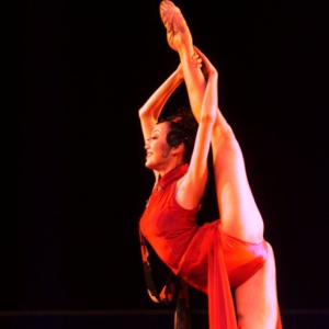 刘岩金奖古典舞蹈《胭脂扣》：这个舞者，无人能比！