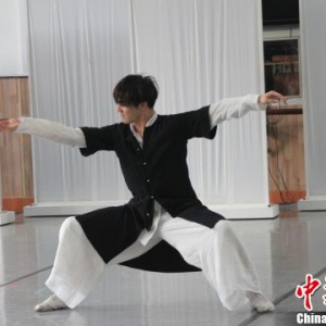 青年舞蹈家刘福洋：我就是希望所有人大胆的跳舞