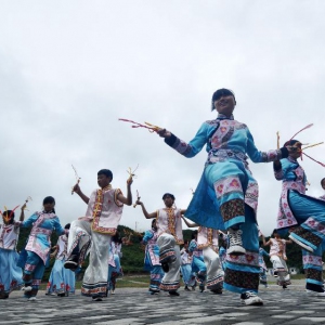 彝族“铃铛舞” 第一批国家级非物质文化遗产名录