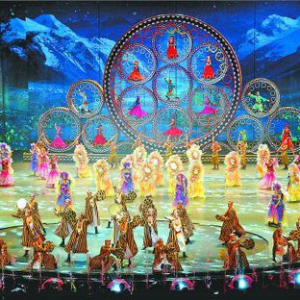 第四届中国新疆国际民族舞蹈节在新疆大剧院盛大启幕