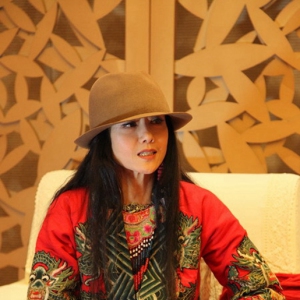 跳舞的女人是不老的精灵！