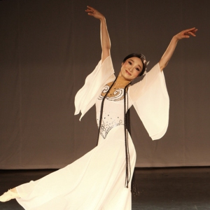 中国舞剧皇后·山翀：翩若惊鸿舞蹈作品欣赏