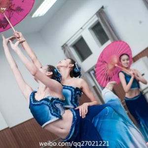 高考中考结束了！趁着暑假开始，好好练舞吧！