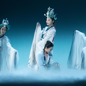 以身为笔，榫卯入舞 ——舞剧《永乐未央》的文物拟人化与东方美学转译 ... ... ...